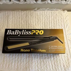Babyliss Pro Nano Titanium Ultra Thin 1-Inch - Black Gold